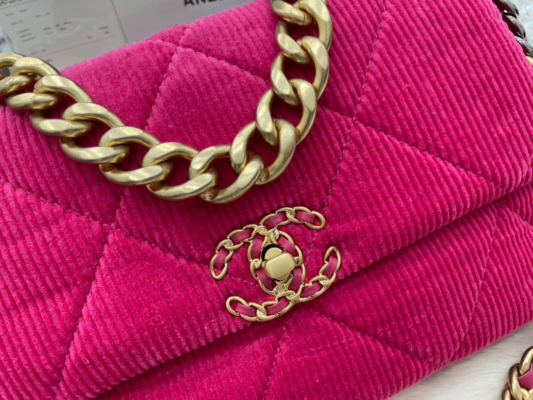 Chanel - Luxury Bag - CHL - 673