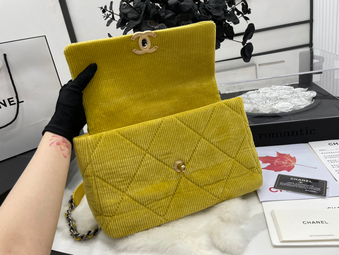 Chanel - Luxury Bag - CHL - 675