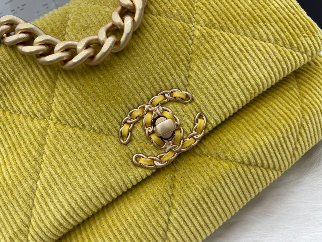Chanel - Luxury Bag - CHL - 676
