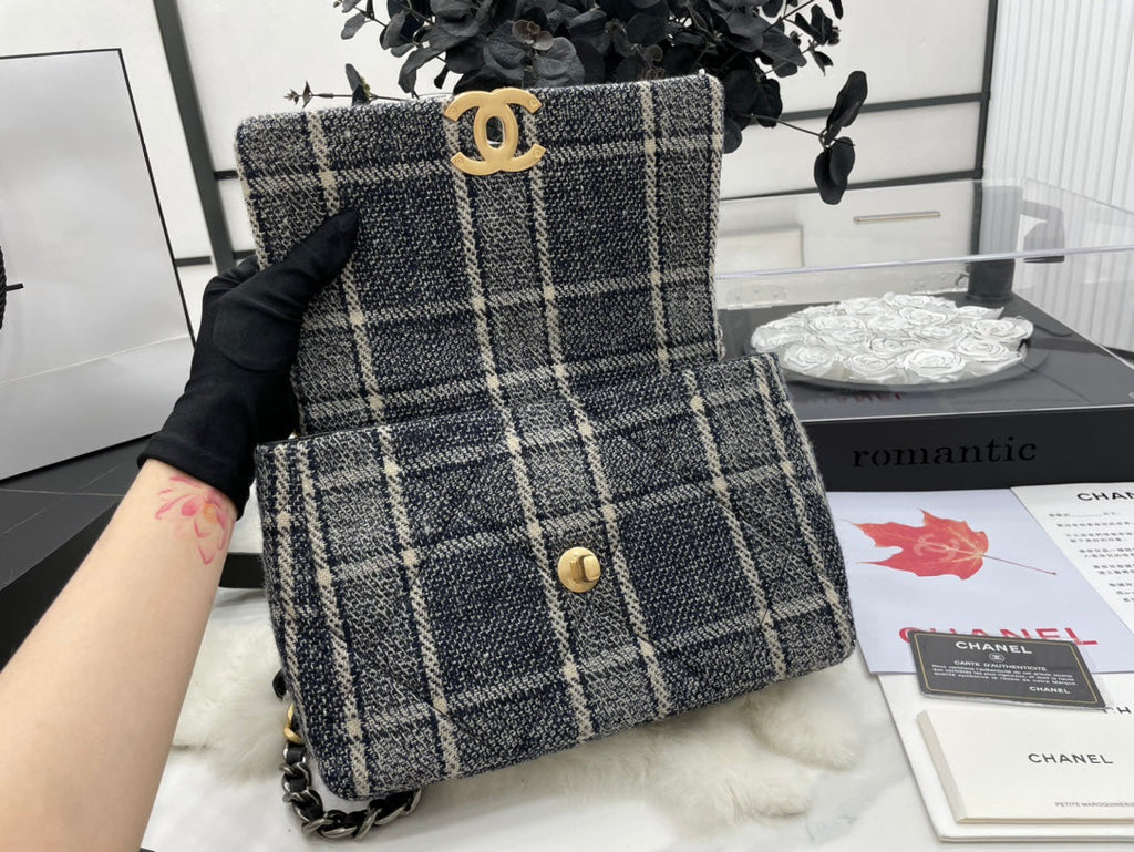 Chanel - Luxury Bag - CHL - 485