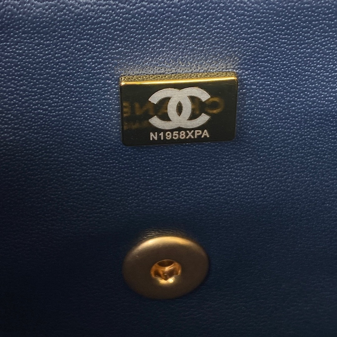 Chanel - Luxury Bag - CHL - 698