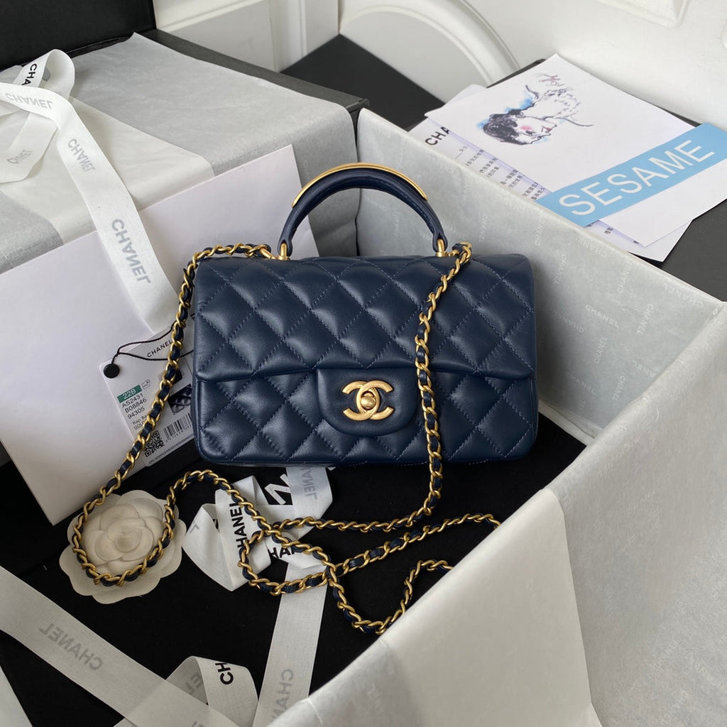 Chanel - Luxury Bag - CHL - 698