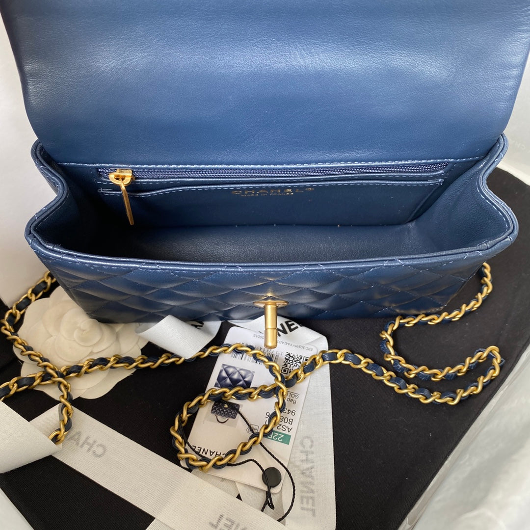 Chanel - Luxury Bag - CHL - 698