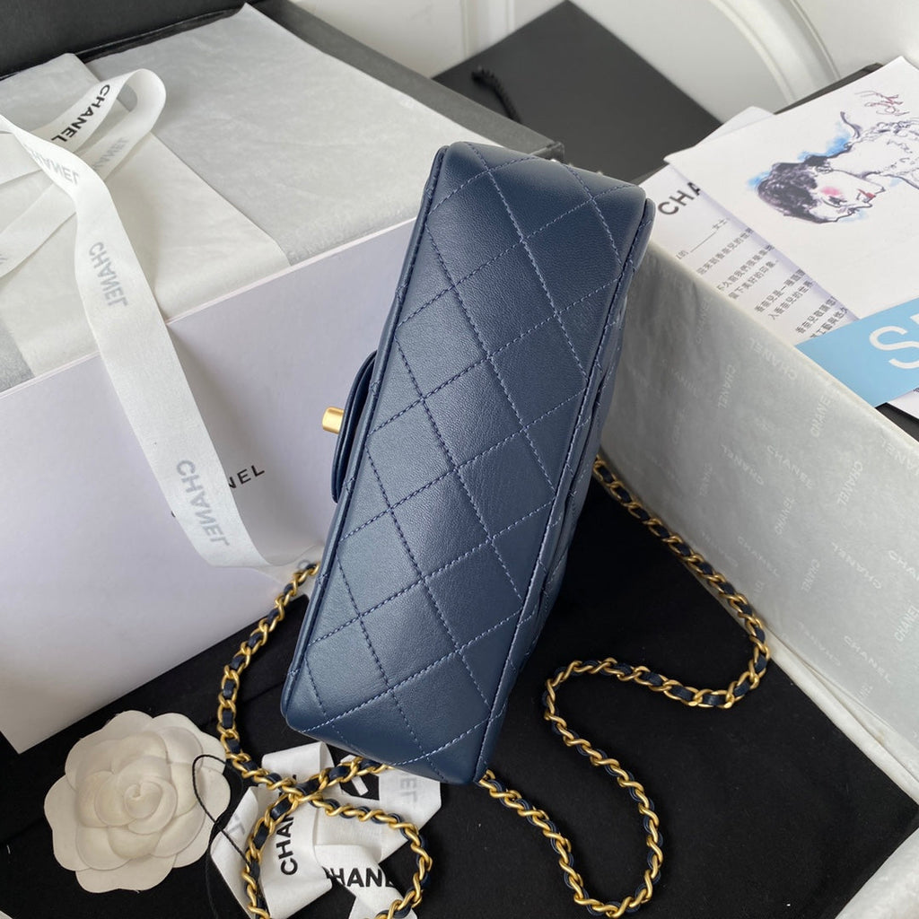 Chanel - Luxury Bag - CHL - 698