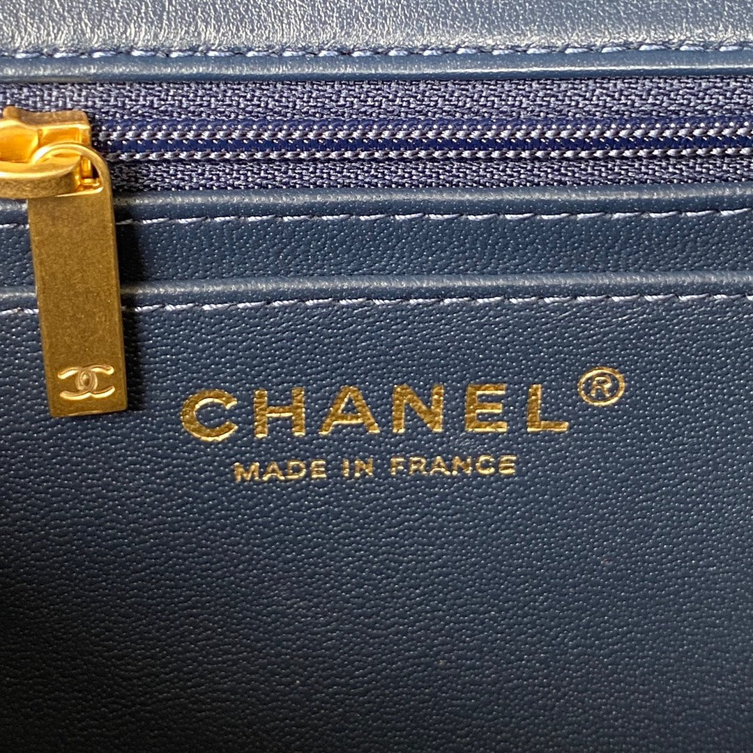 Chanel - Luxury Bag - CHL - 698