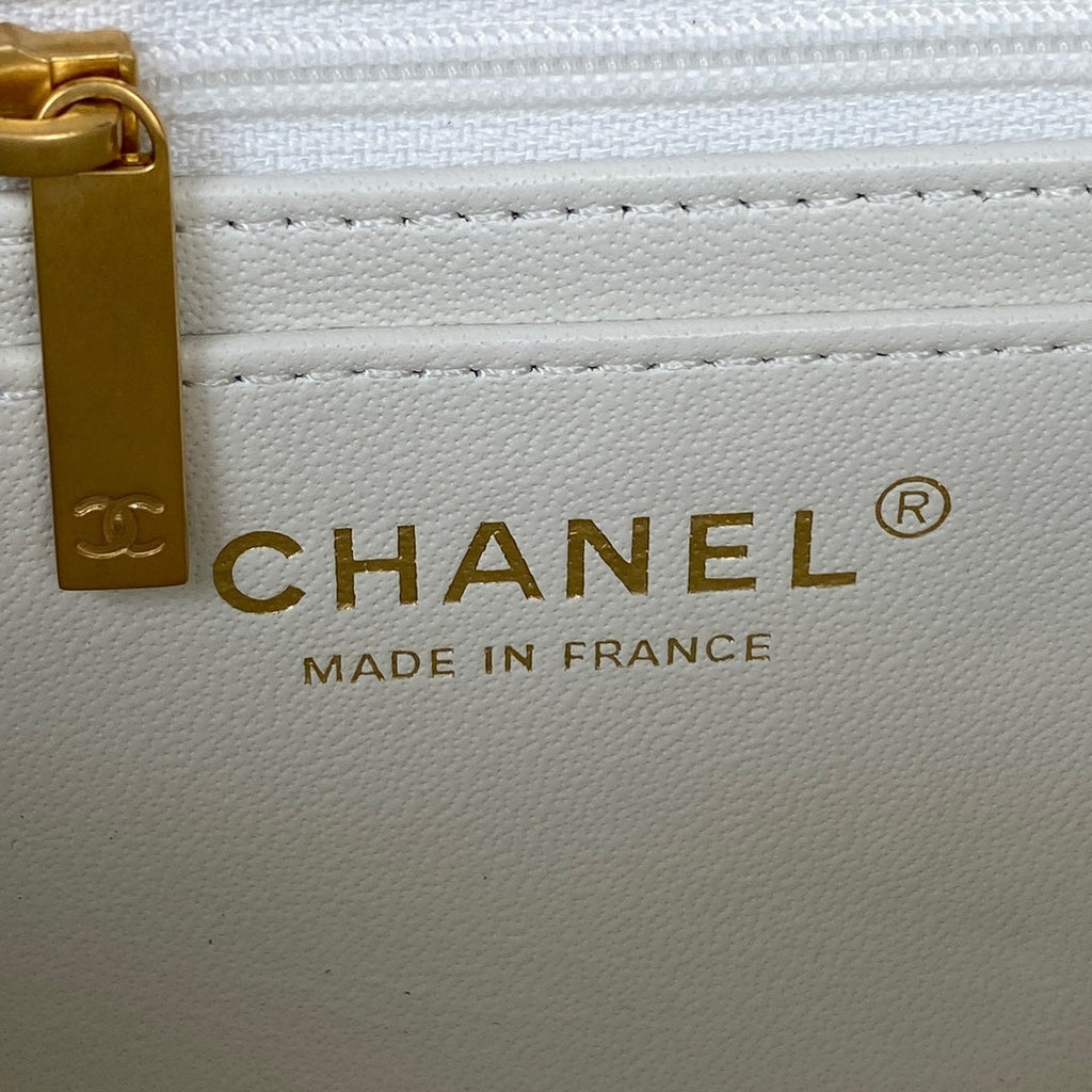 Chanel - Luxury Bag - CHL - 696