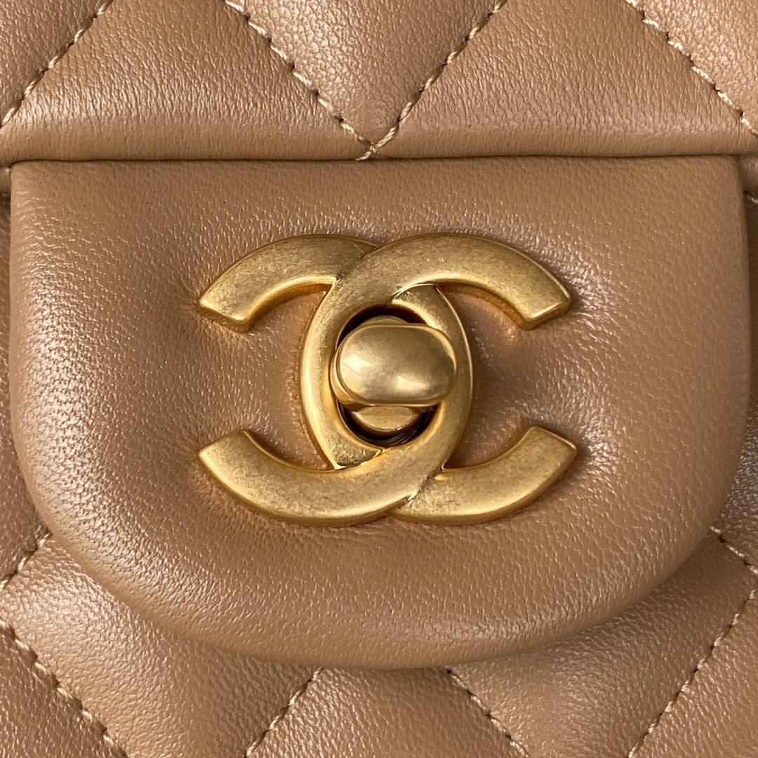 Chanel - Luxury Bag - CHL - 695