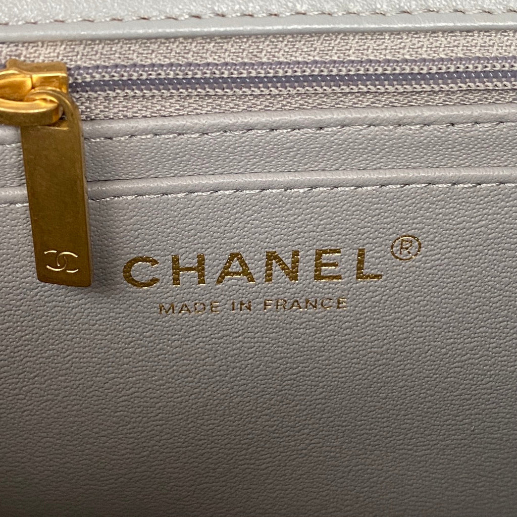 Chanel - Luxury Bag - CHL - 693