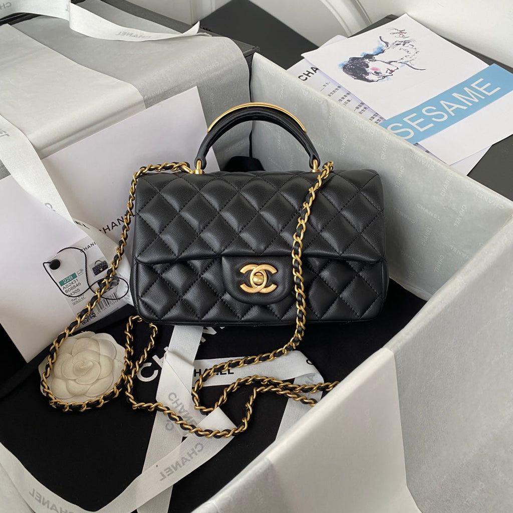 Chanel - Luxury Bag - CHL - 699