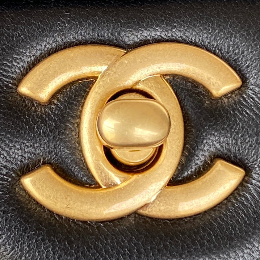 Chanel - Luxury Bag - CHL - 699