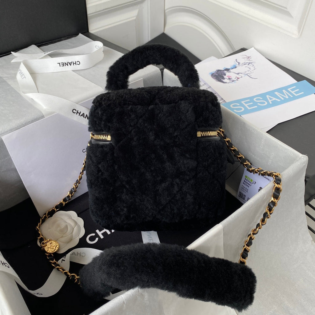 Chanel - Luxury Bag - CHL - 1077