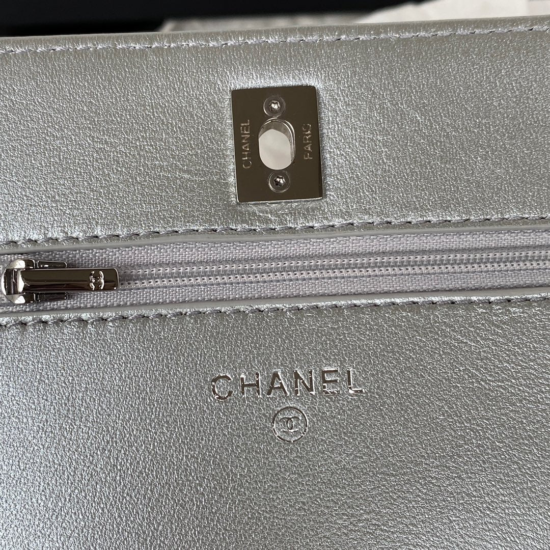 Chanel - Luxury Bag - CHL - 1070
