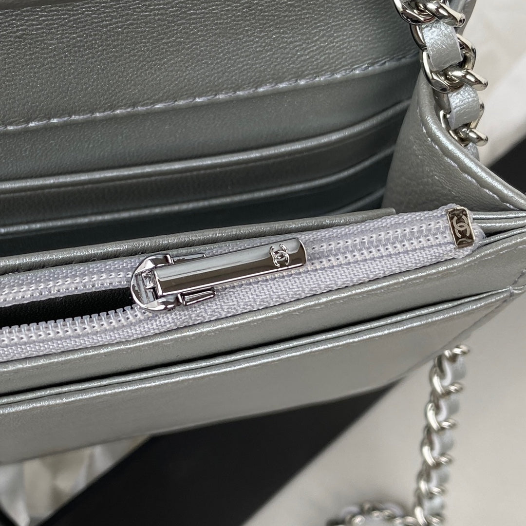 Chanel - Luxury Bag - CHL - 1070