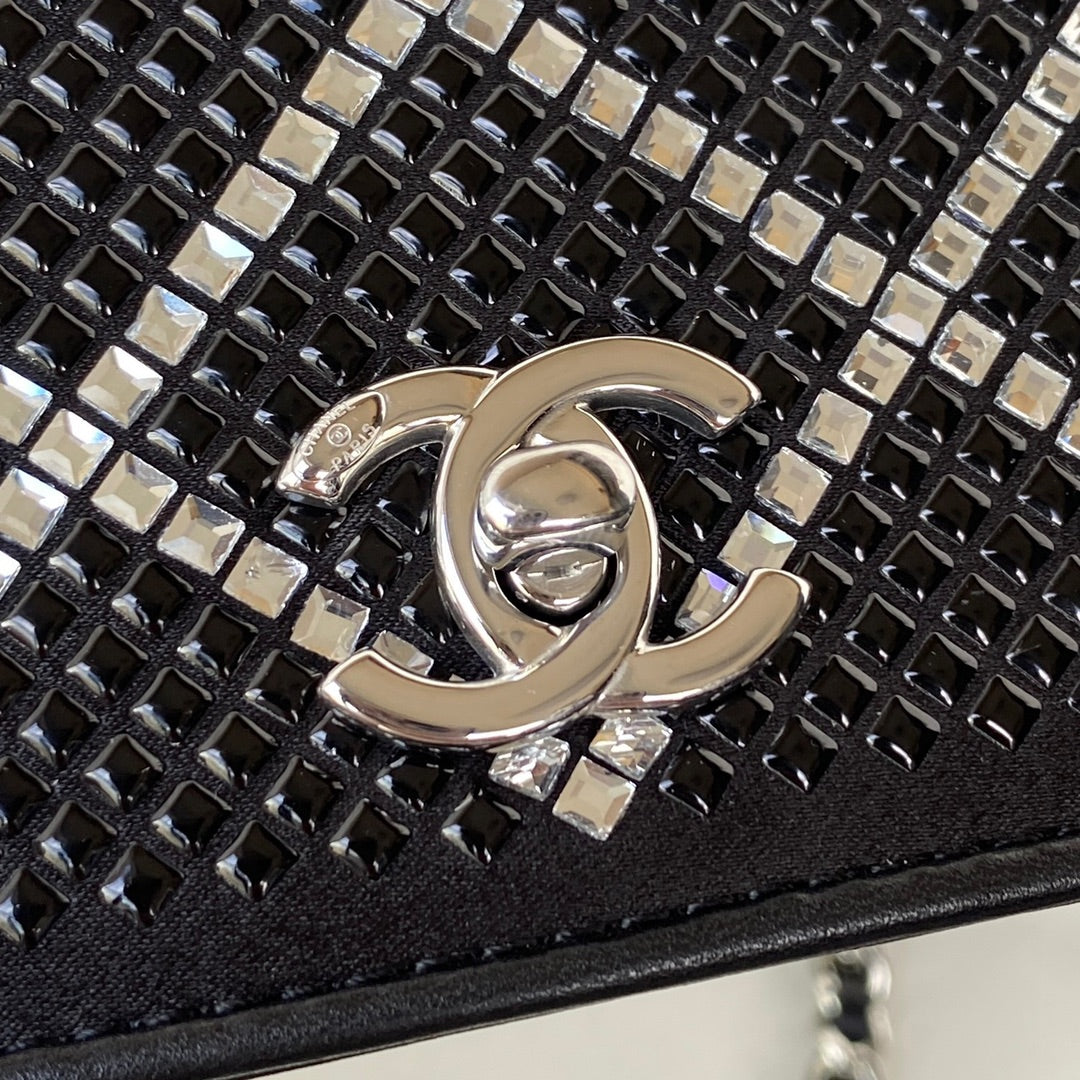 Chanel - Luxury Bag - CHL - 1071