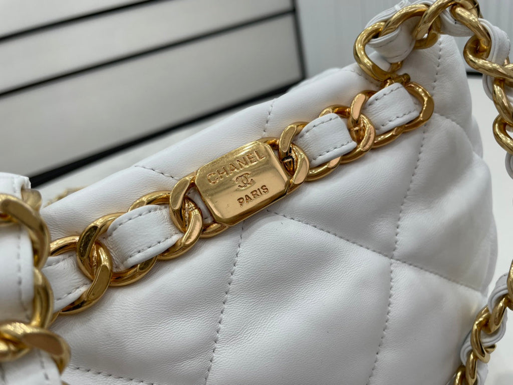 Chanel - Luxury Bag - CHL - 647