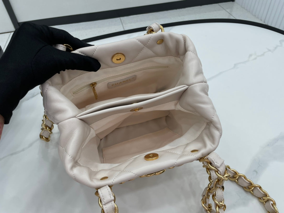 Chanel - Luxury Bag - CHL - 646