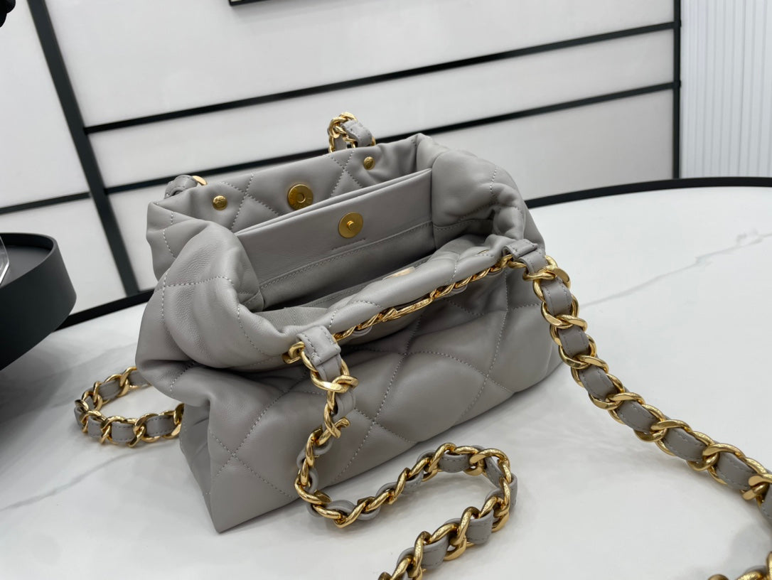 Chanel - Luxury Bag - CHL - 645