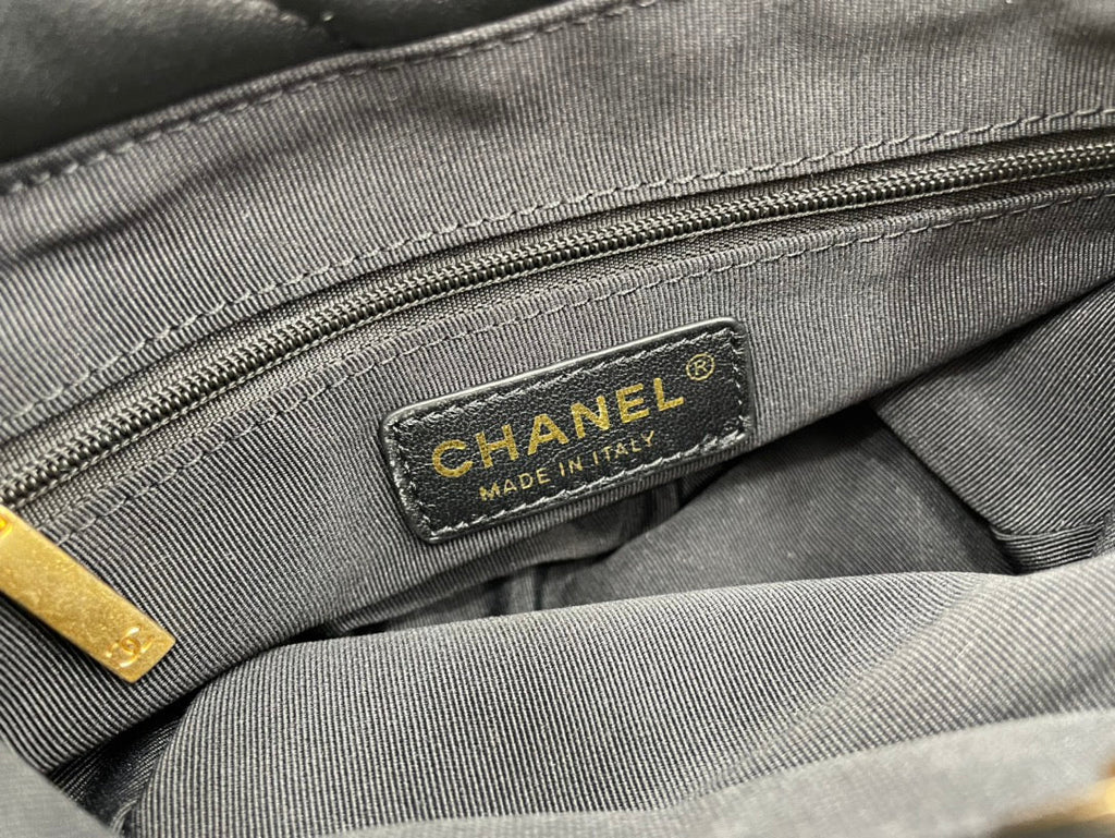 Chanel - Luxury Bag - CHL - 643