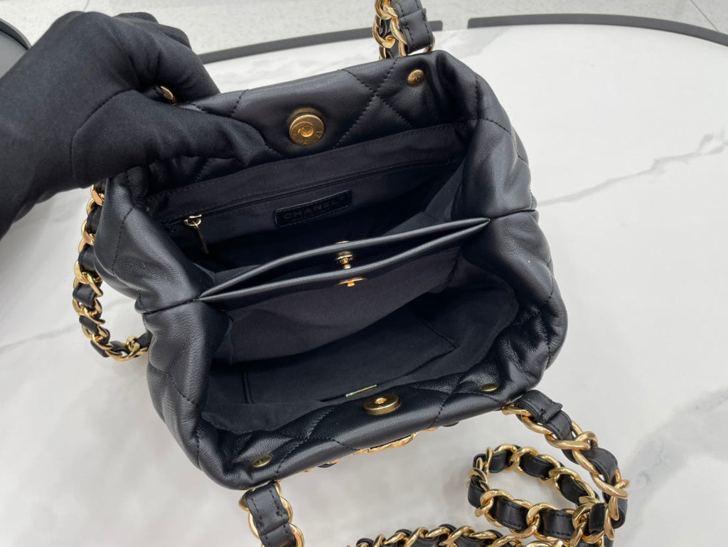 Chanel - Luxury Bag - CHL - 643