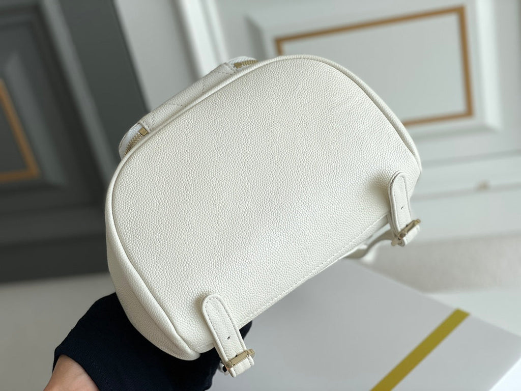 Chanel - Luxury Bag - CHL - 607