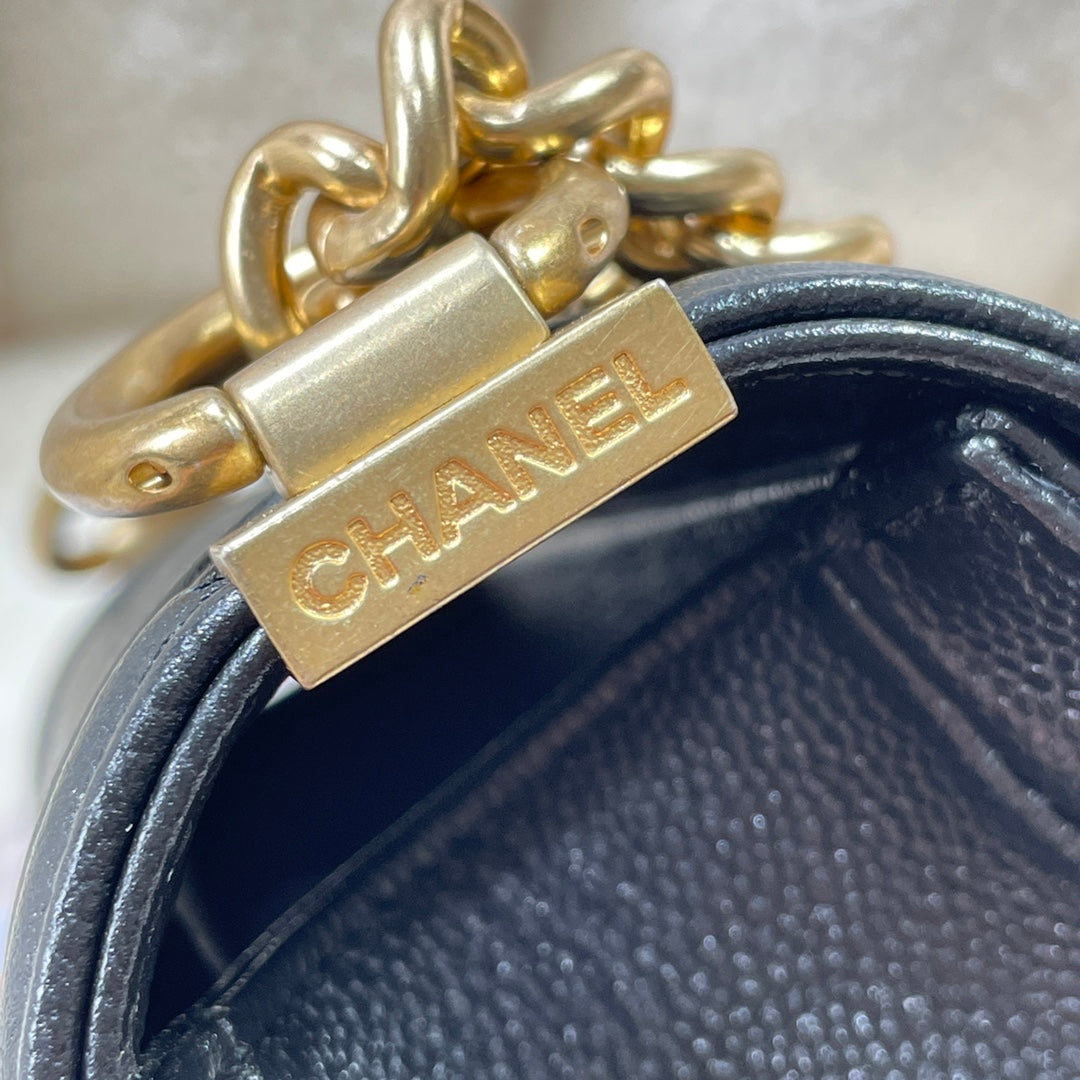 Chanel - Luxury Bag - CHL - 554