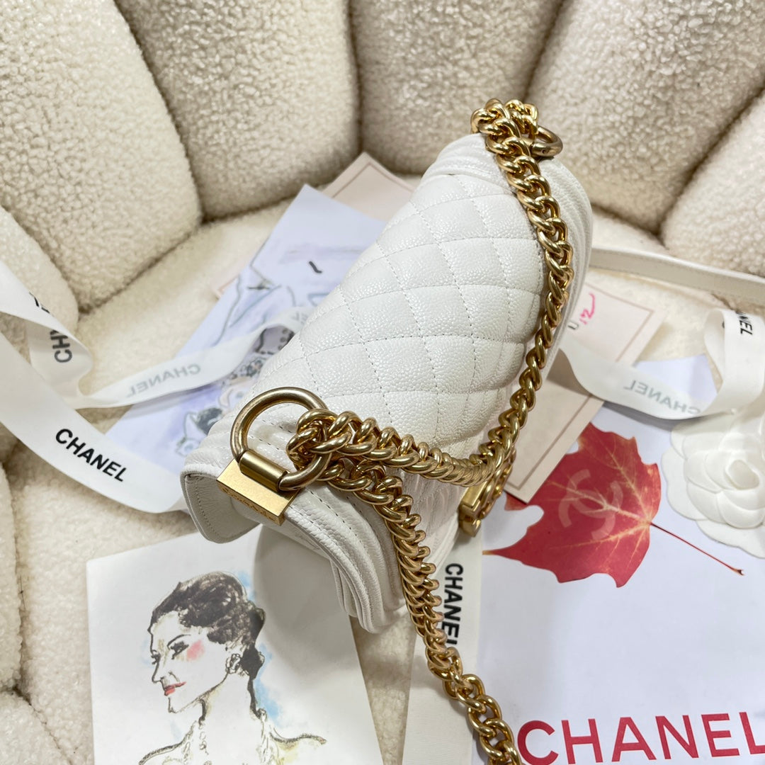 Chanel - Luxury Bag - CHL - 555