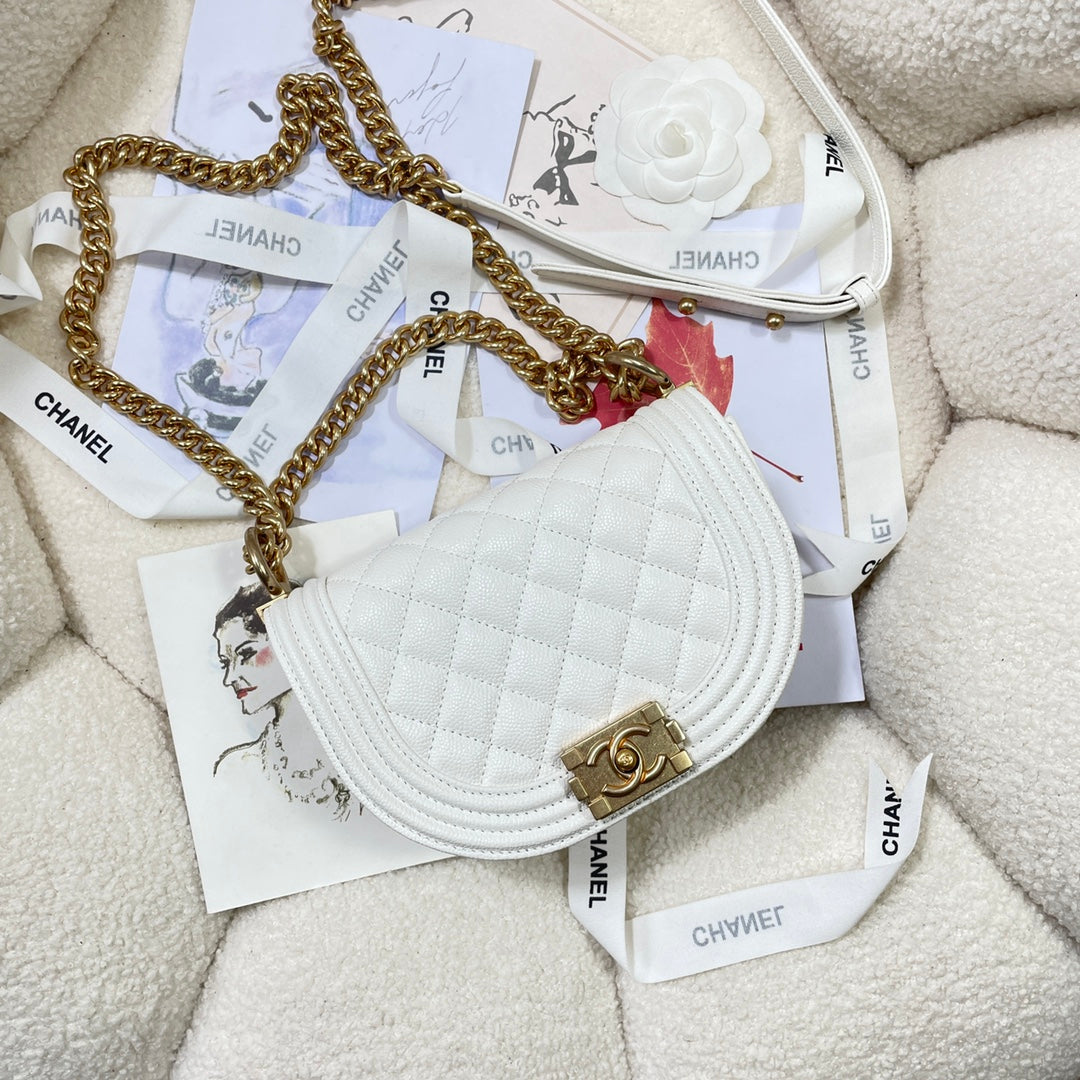 Chanel - Luxury Bag - CHL - 555