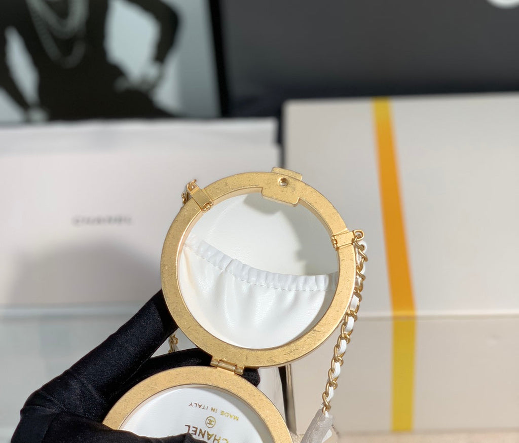 Chanel - Luxury Bag - CHL - 634