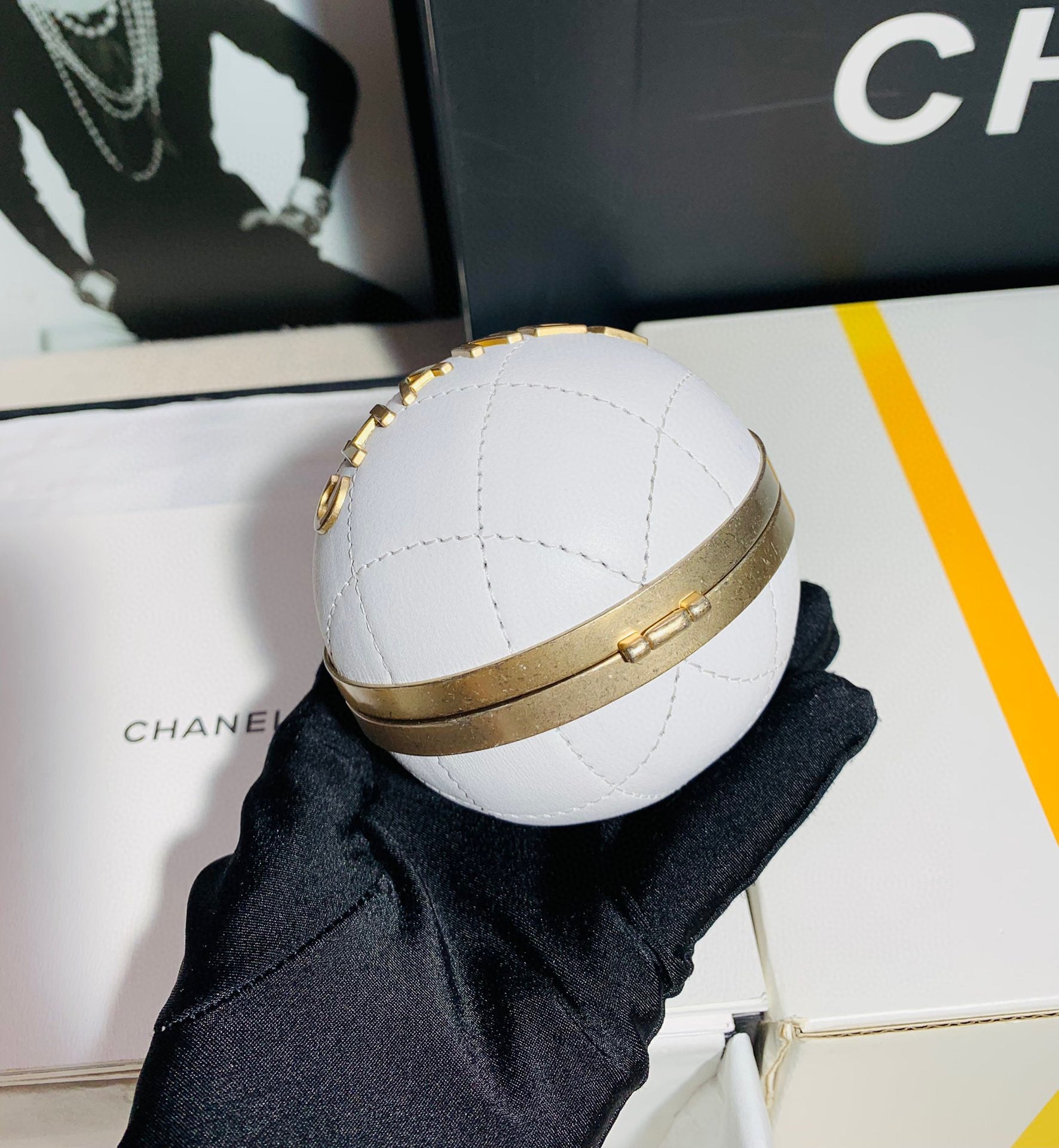 Chanel - Luxury Bag - CHL - 634