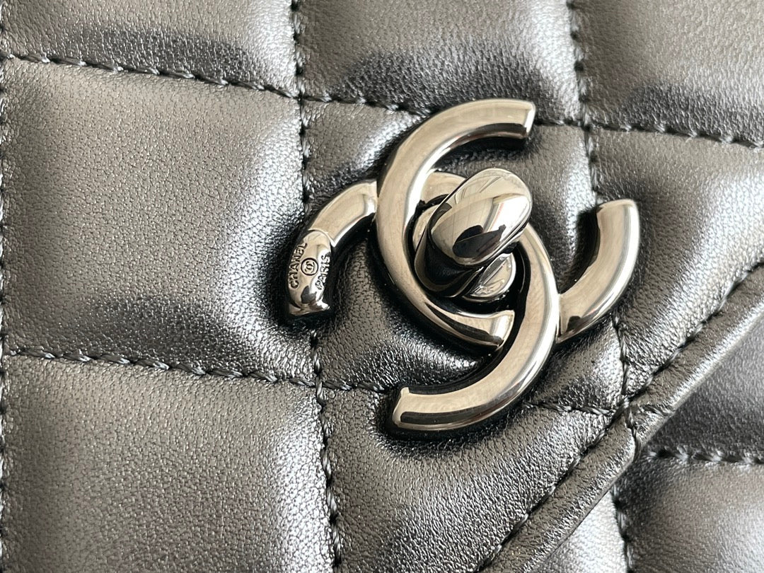 Chanel - Luxury Bag - CHL - 610