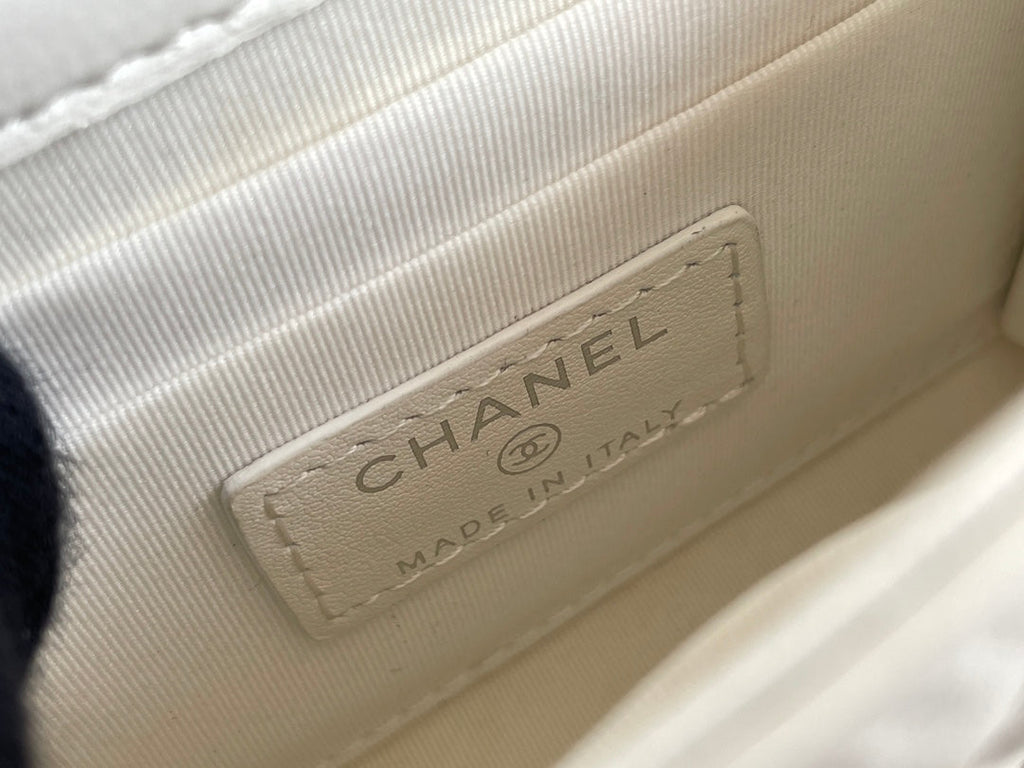 Chanel - Luxury Bag - CHL - 592
