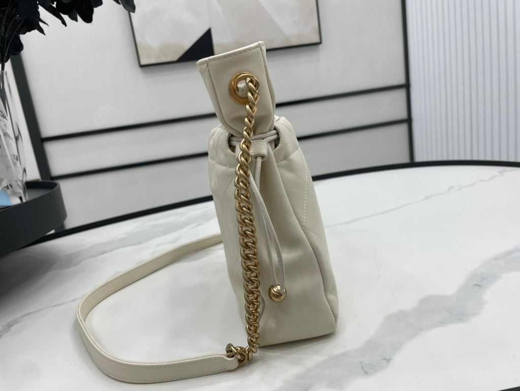 Chanel - Luxury Bag - CHL - 657