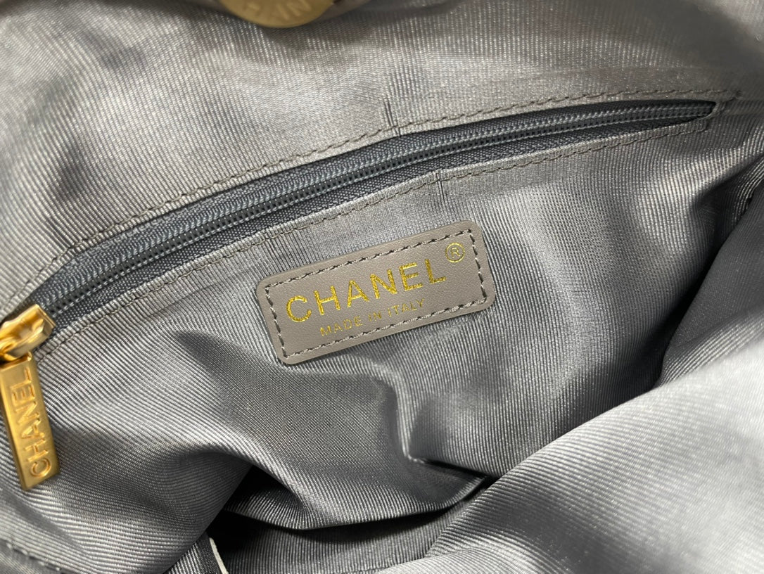 Chanel - Luxury Bag - CHL - 658