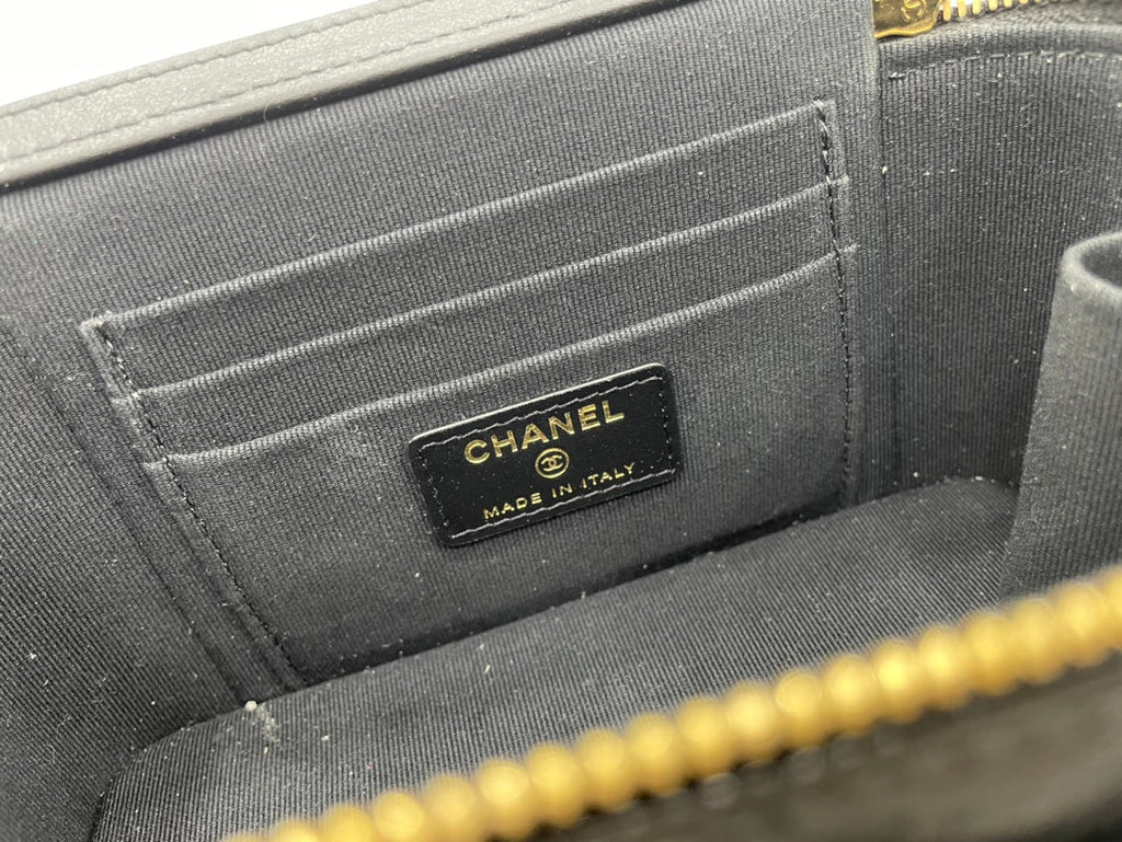 Chanel - Luxury Bag - CHL - 624