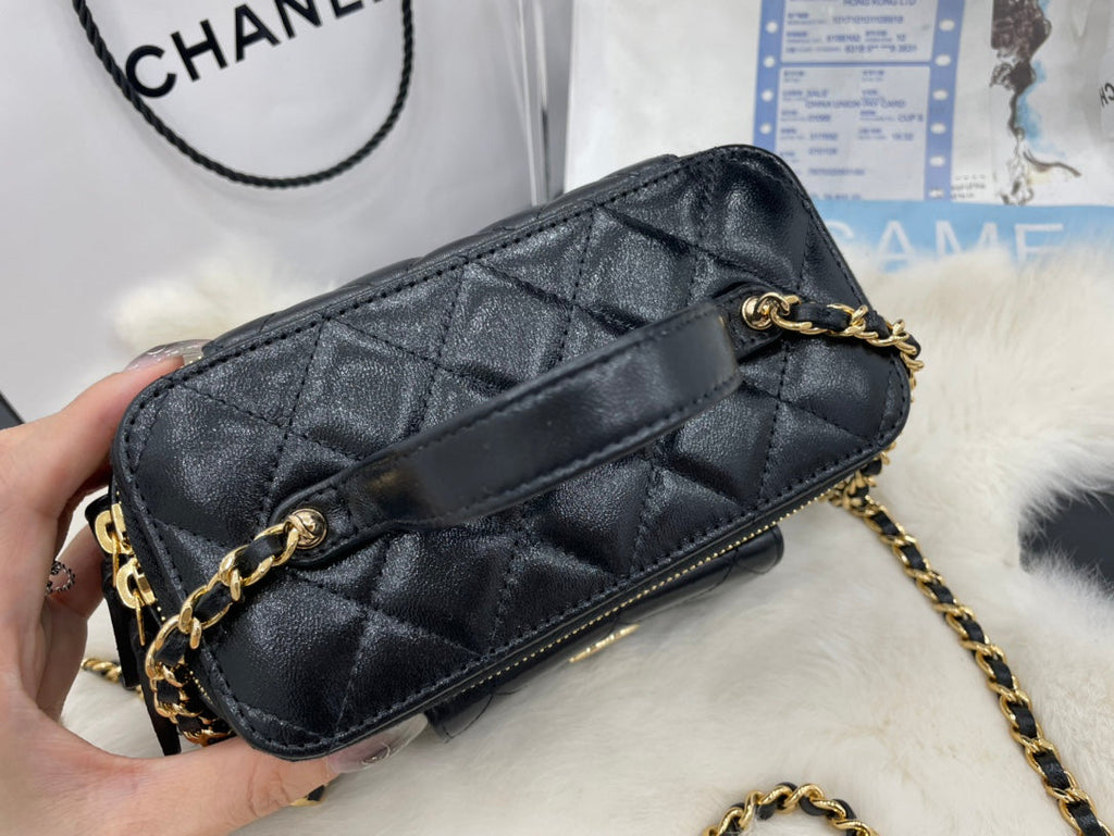 Chanel - Luxury Bag - CHL - 624