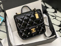 Chanel - Luxury Bag - CHL - 437
