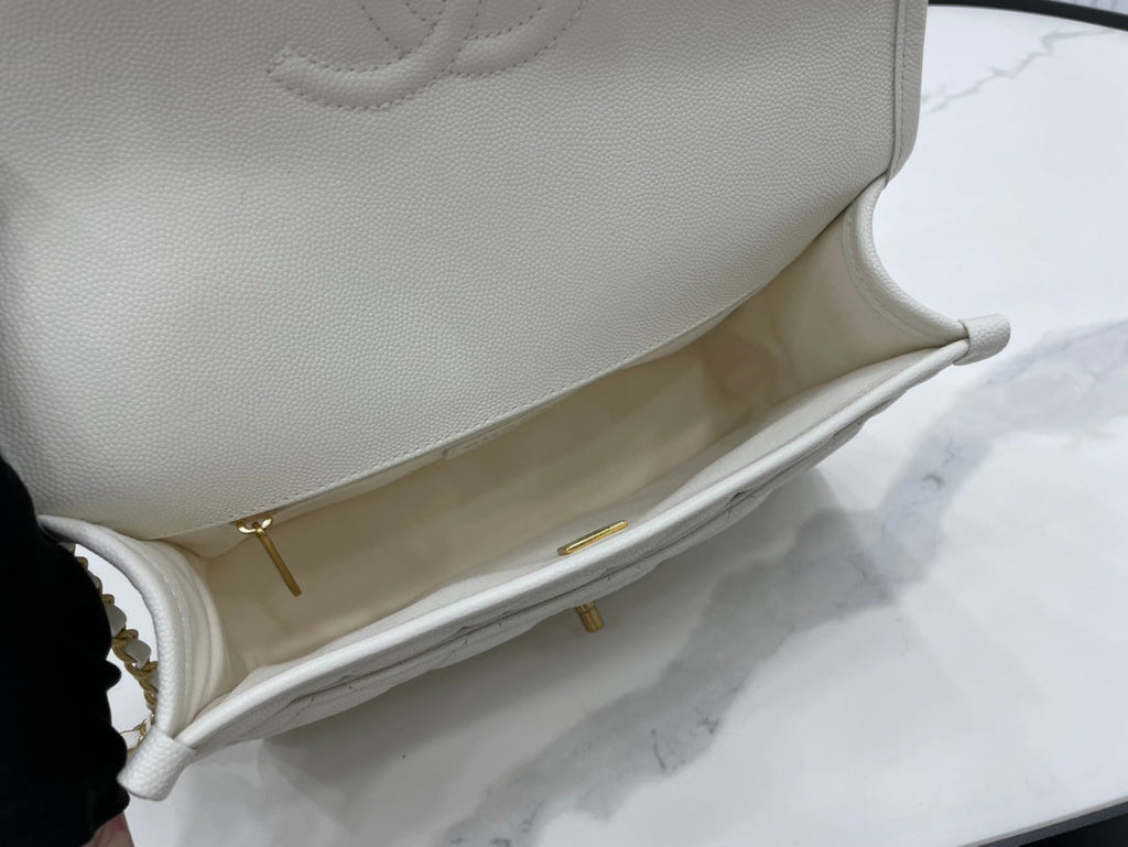 Chanel - Luxury Bag - CHL - 662