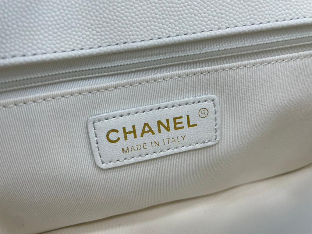 Chanel - Luxury Bag - CHL - 662