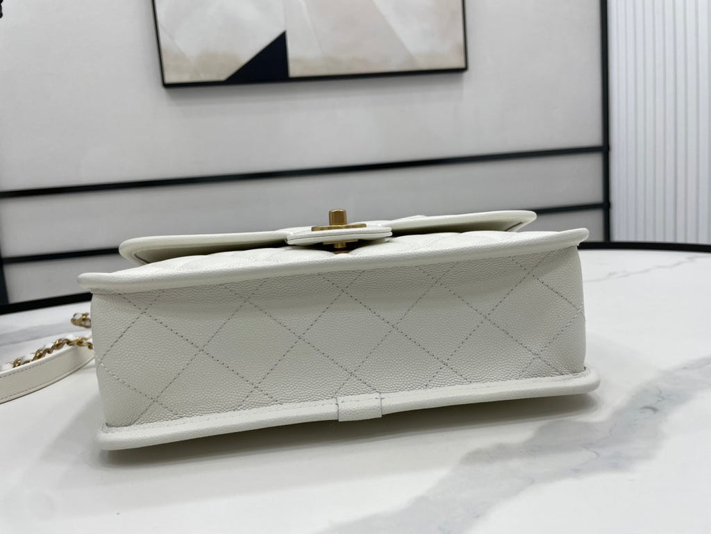 Chanel - Luxury Bag - CHL - 662