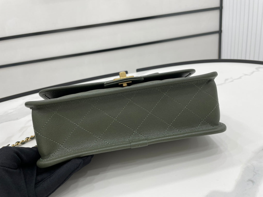 Chanel - Luxury Bag - CHL - 663