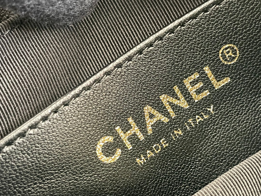 Chanel - Luxury Bag - CHL - 587