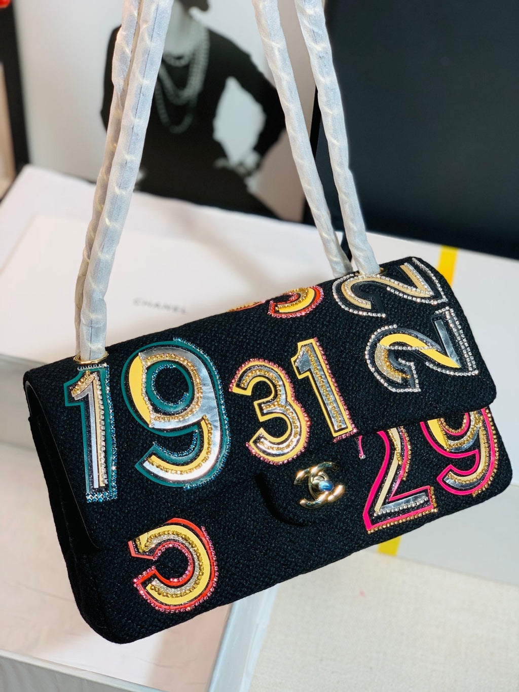 Chanel - Luxury Bag - CHL - 640
