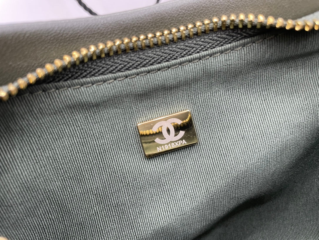 Chanel - Luxury Bag - CHL - 590