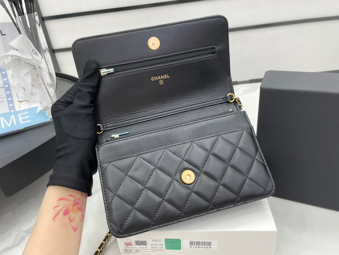 Chanel - Luxury Bag - CHL - 614