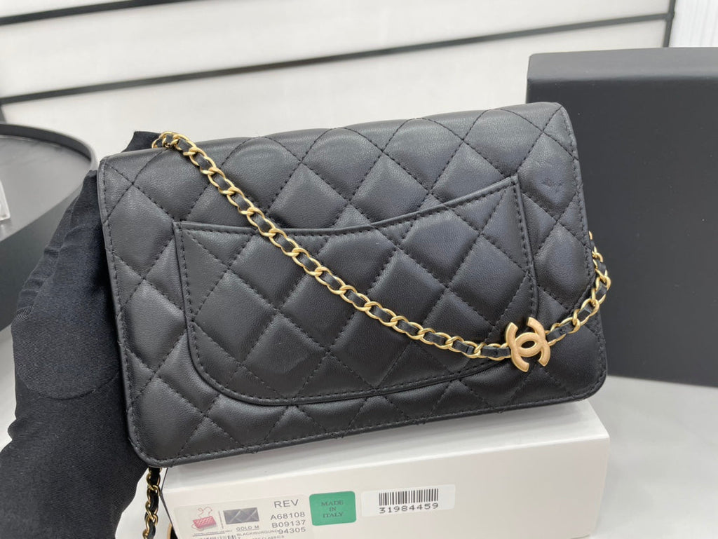 Chanel - Luxury Bag - CHL - 614