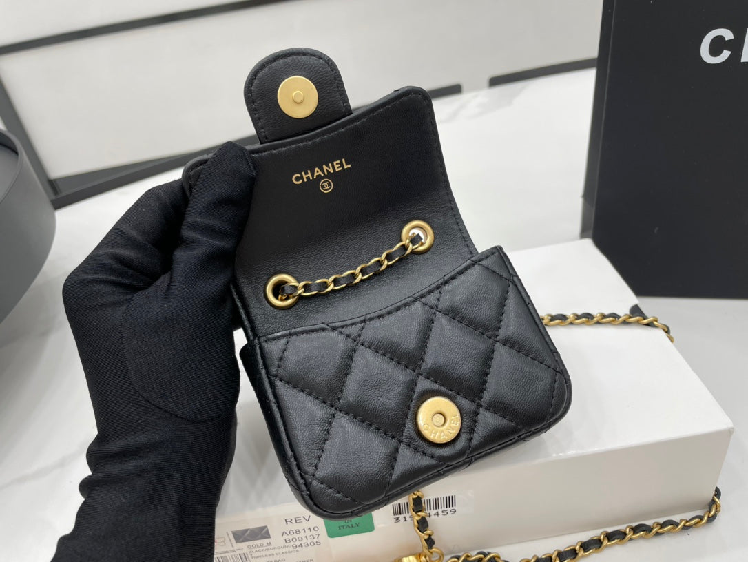 Chanel - Luxury Bag - CHL - 617