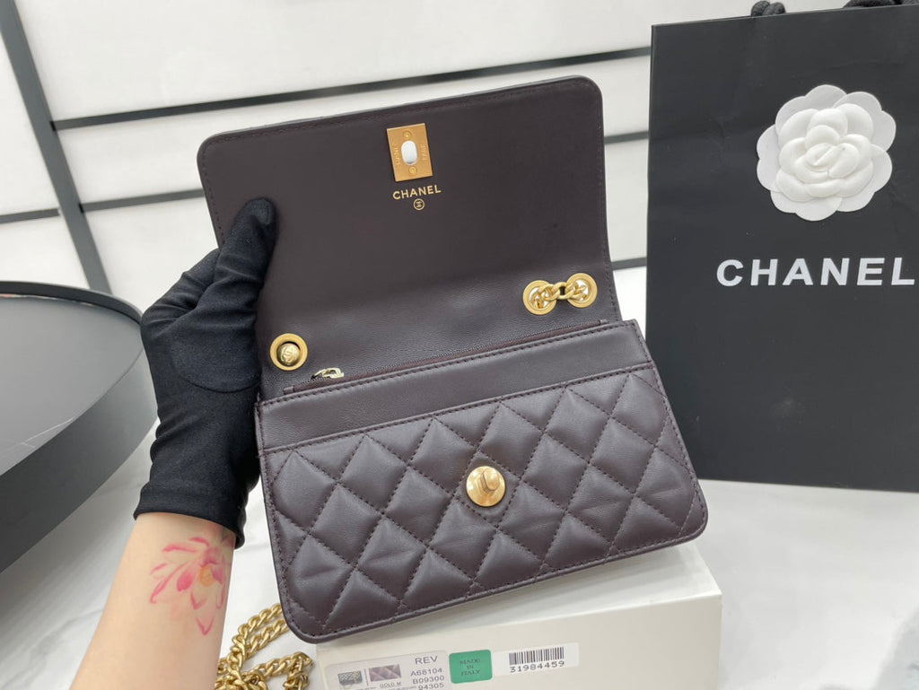 Chanel - Luxury Bag - CHL - 620