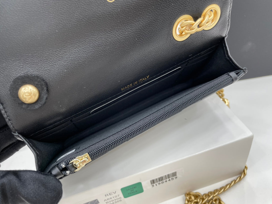 Chanel - Luxury Bag - CHL - 623