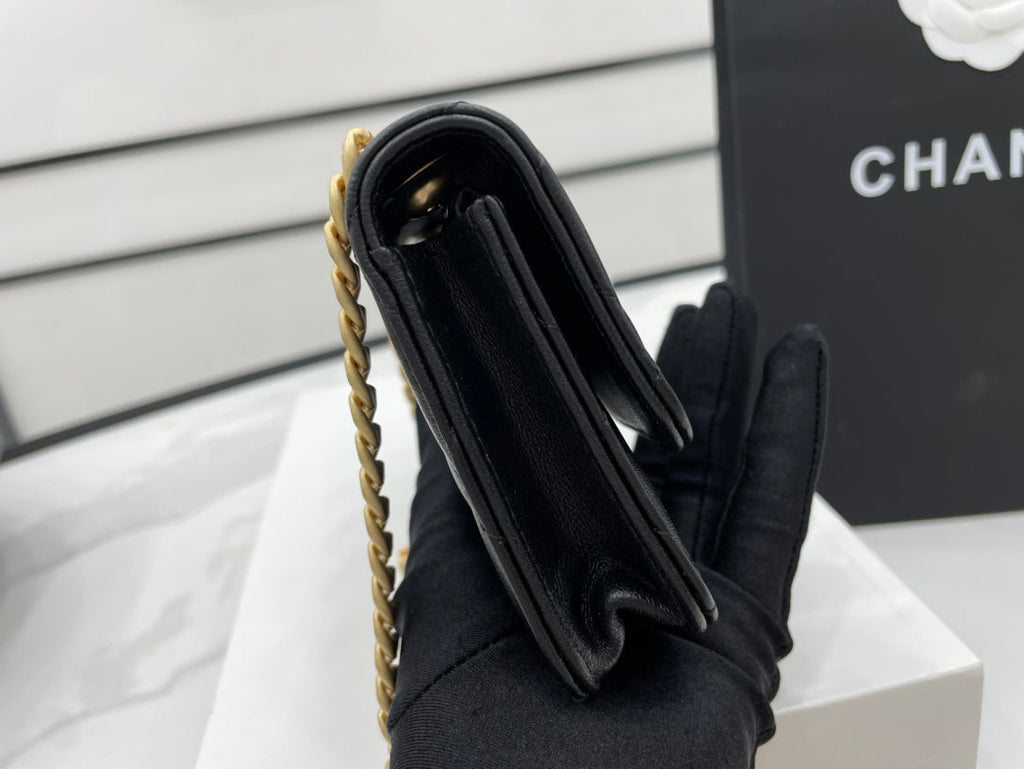 Chanel - Luxury Bag - CHL - 623