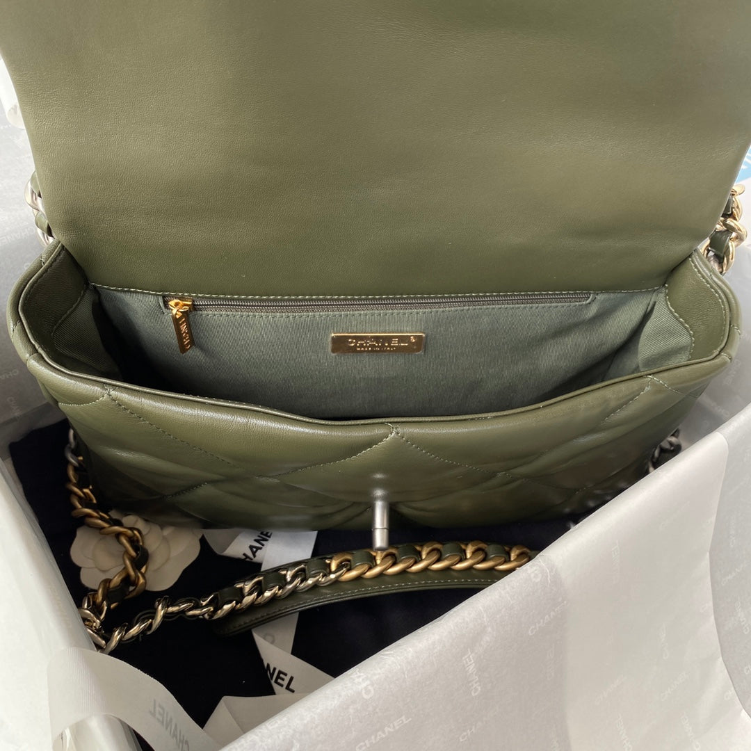 Chanel - Luxury Bag - CHL - 519
